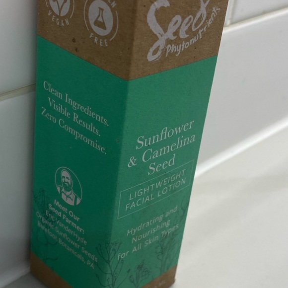 SEED PHYTONUTRIENTS SUNFLOWER & CAMELINA SEED LIGHTWEIGHT FACIAL LOTION NEW - Picture 6 of 10